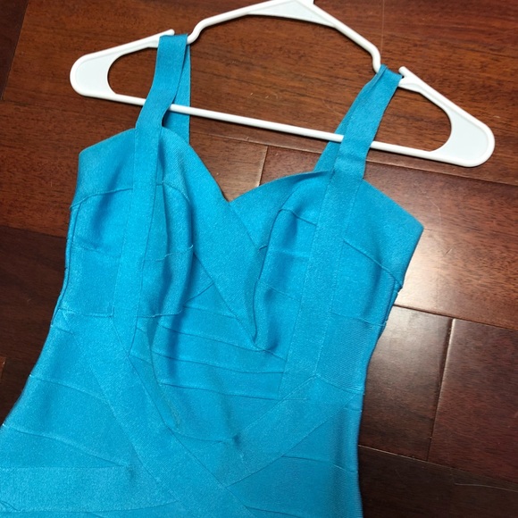 Turquoise bandage dress - Picture 2 of 3